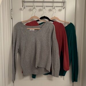 Three pack of old navy sweaters